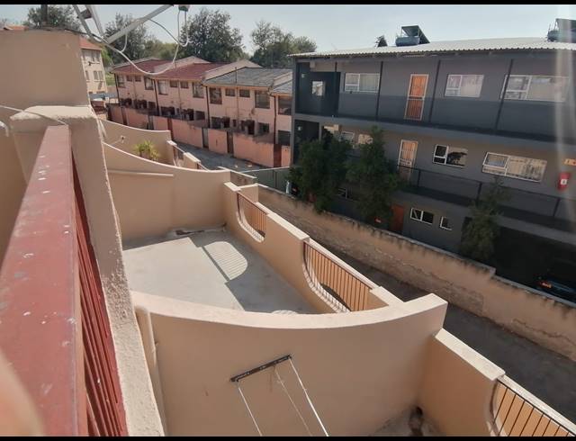 2,206M² APARTMENT BLOCK FOR SALE IN BIRCHLEIGH